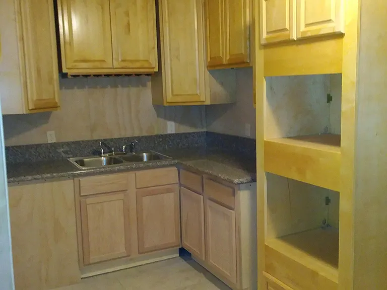 New kitchen with granite counters