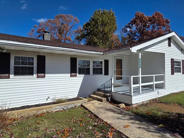 482 Sangers Ln, Staunton, VA 24401