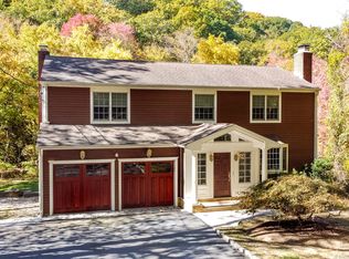 44 Chatham Rd, Stamford, CT 06903