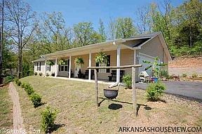 1st image of 15 Linda Ln W