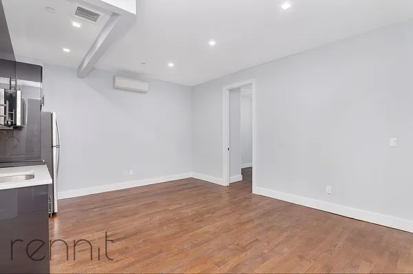 Rented by Rennit Inc. | media 8