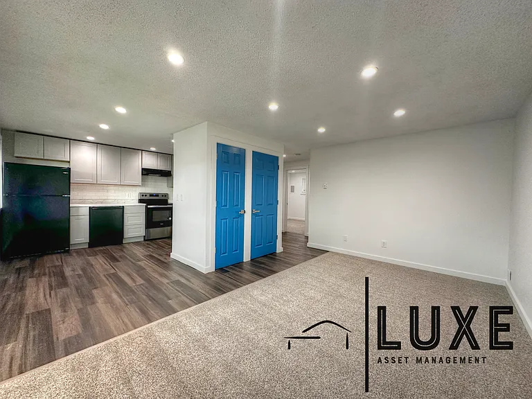 25523 Lawson St #2 — Photo 11
