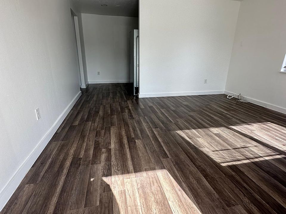 1st image of 465 Ali Baba Ave #2