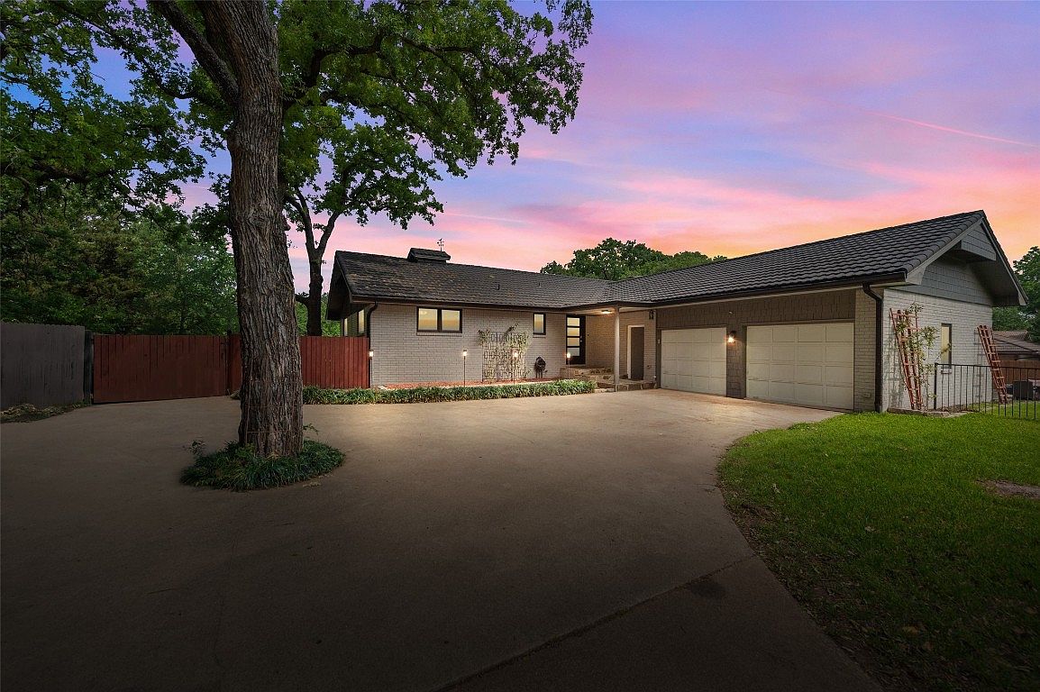 205 Timberlake Dr, Azle, TX 76020 Zillow