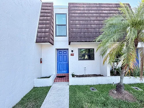 1556 NW 90th Way Photo 1