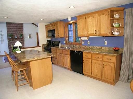 5th image of 27 Buckboard Dr