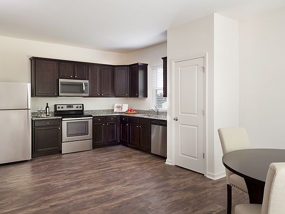 Aurora Kitchen