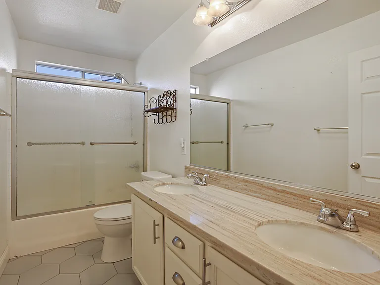 6687 Brook Falls Cir — Photo 3