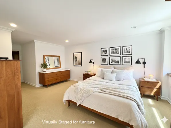 239 East 79th Street image 9 of 20