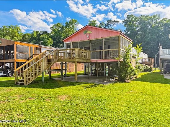4th image of 780 Hollis Drive