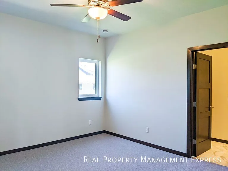 5404 S Dubuque Ave — Photo 15