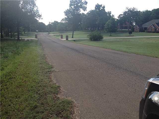 2nd image of Pin Oak Lot 8
