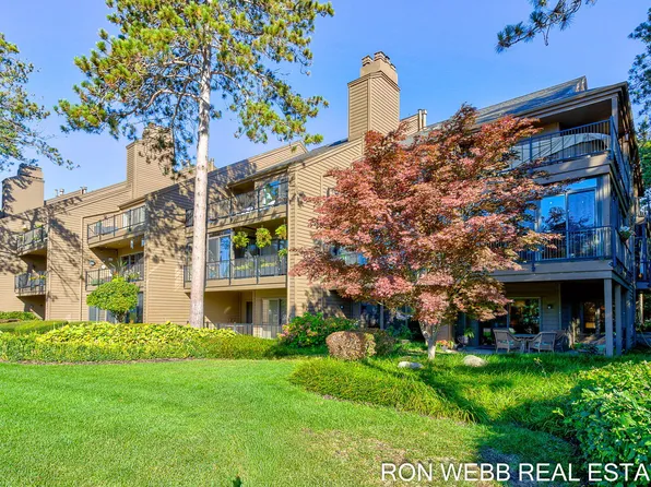 1745 Ottawa Beach Rd Unit 3, Holland, MI 49424