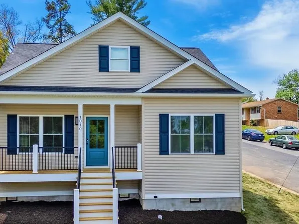 1010 Reservoir St, Waynesboro, VA 22980