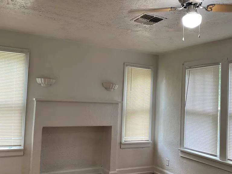 416 NW Arlington Ave — Photo 5