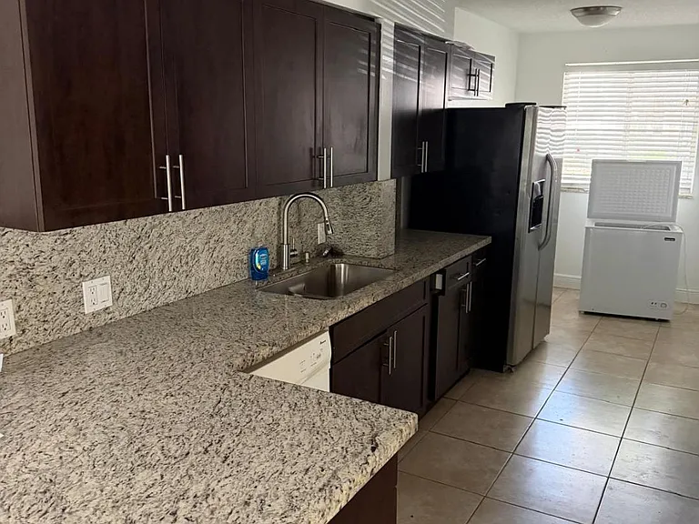 10939 W Broward Blvd #10939 — Photo 14