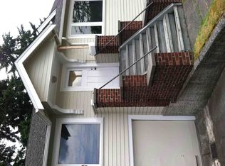 7322 15th Ave NE, Seattle, WA 98115