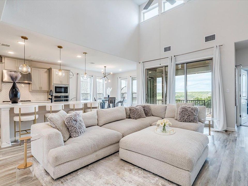 1st image of 4513 Lucabella Ln
