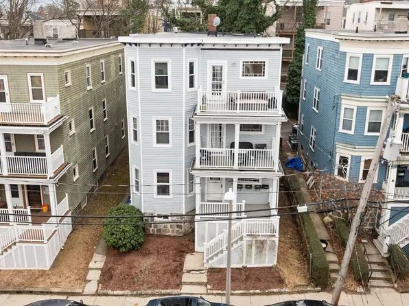 12 Thelma Rd #3, Dorchester, MA 02122