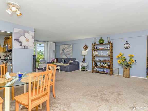 5th image of 46 Prospect Avenue #2B