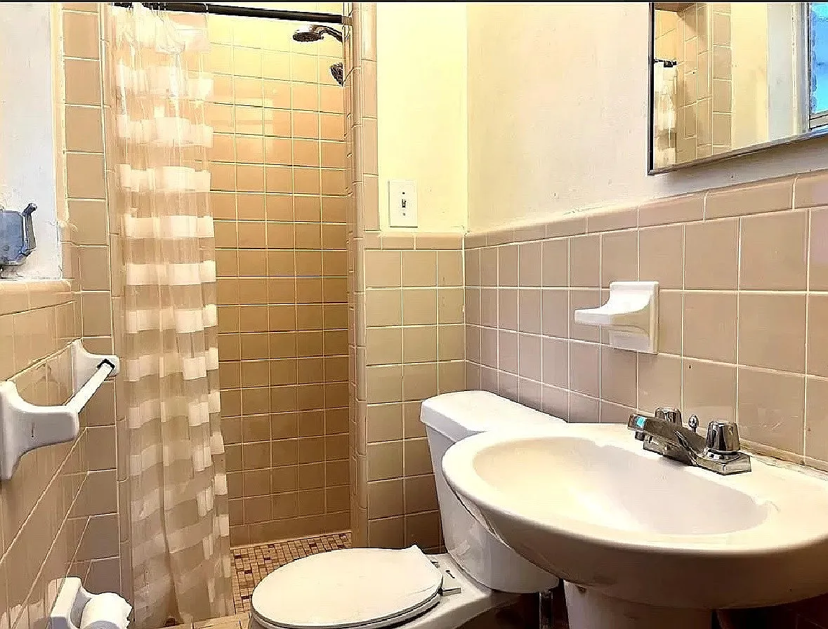 4 bed, 1586 sqft, $1,750 — Photo 3
