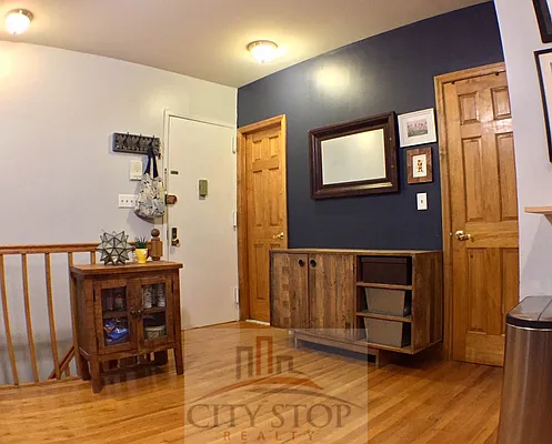 Rented by City Stop Realty | media 5