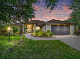 27 Hickory Loop, Ocala, FL 34472