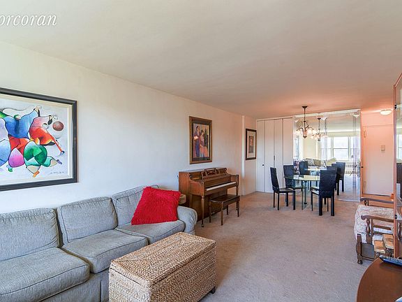 4th image of 2345 Bell Blvd APT 6J