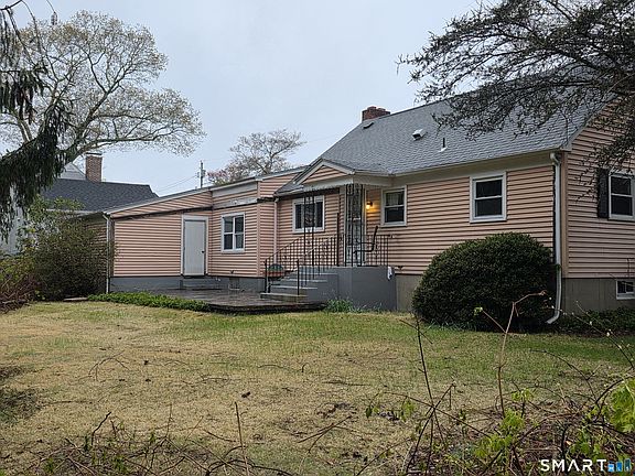 4th image of 67 Wayne Rd