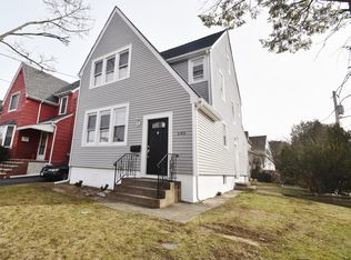 140 Dubois Ave, Valley Stream, NY 11581