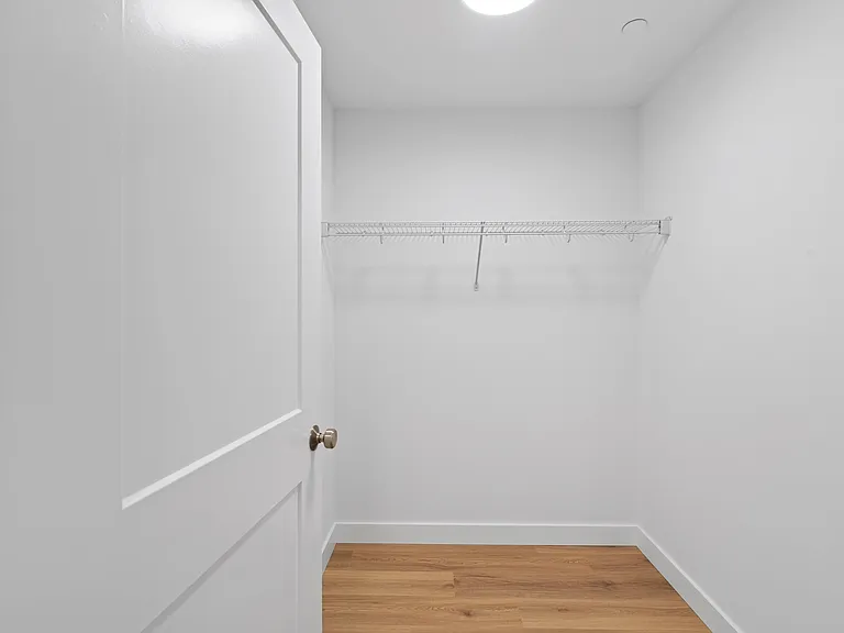 28 Hackamore Ave — Photo 25