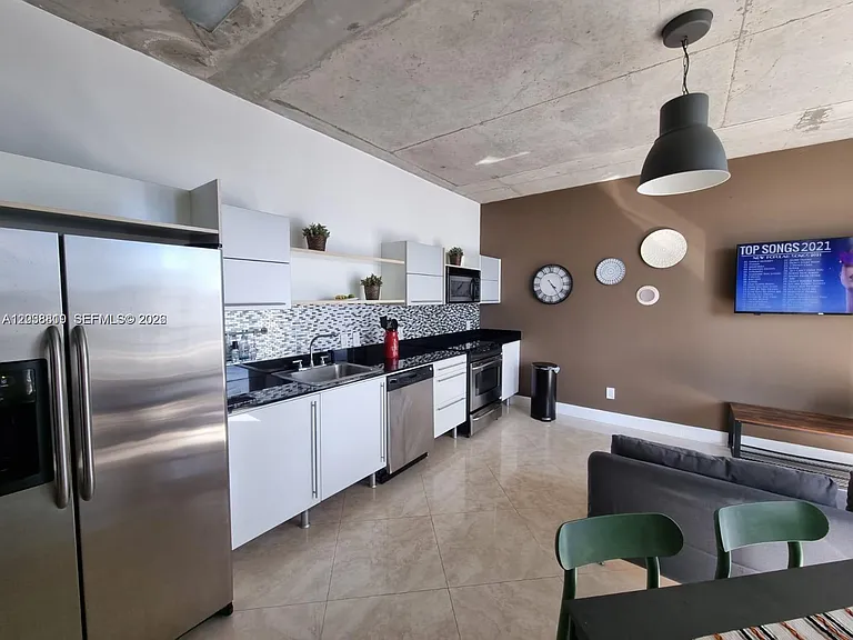 690 SW 1st Ct #1827 — Photo 3