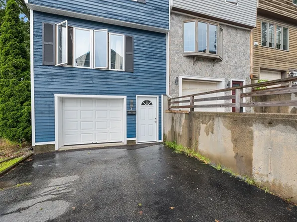 1 Olga Ave, Worcester, MA 01605