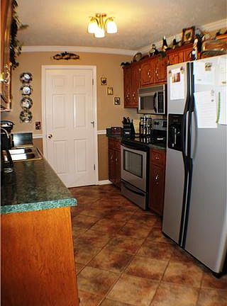 2nd image of 239 Daly Dr