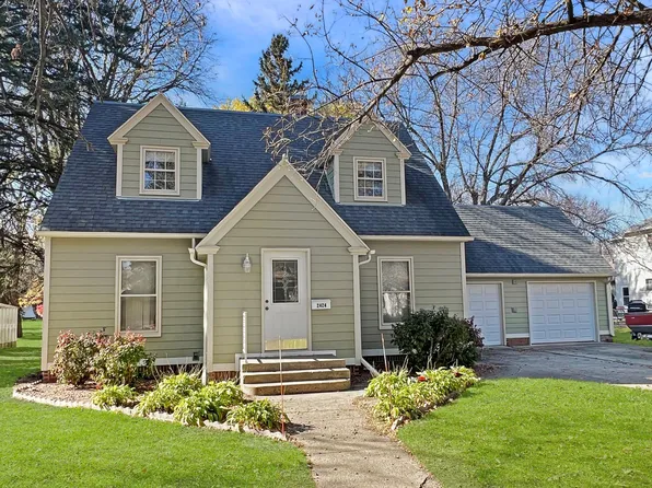 2424 Ironwood Ave, Slayton, MN 56172