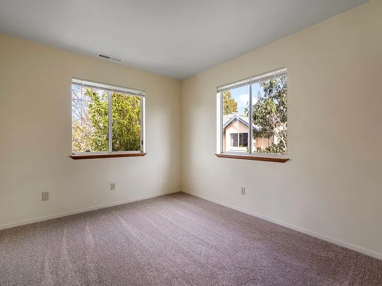 2436 Paul Minnie Ave — Photo 34