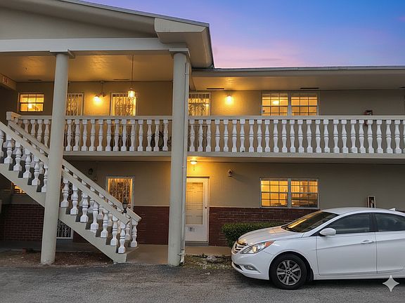 3rd image of 20380 NW 7th Ave APT 205