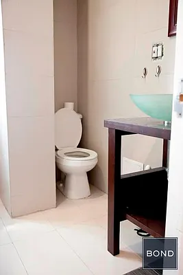 Rented by Bond New York | media 29