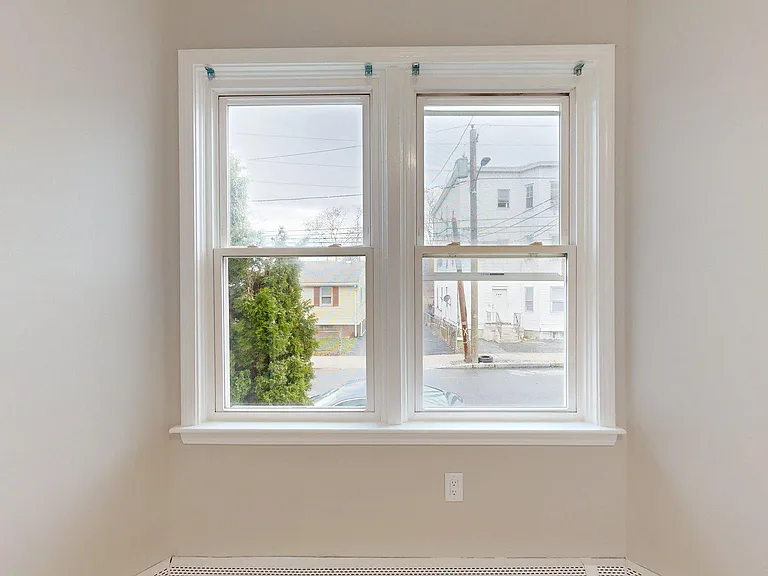 165 Hichborn St #5 — Photo 17