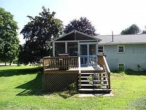 5th image of 10 King George Dr