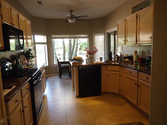 5th image of 16132 W Sentinel Dr #S