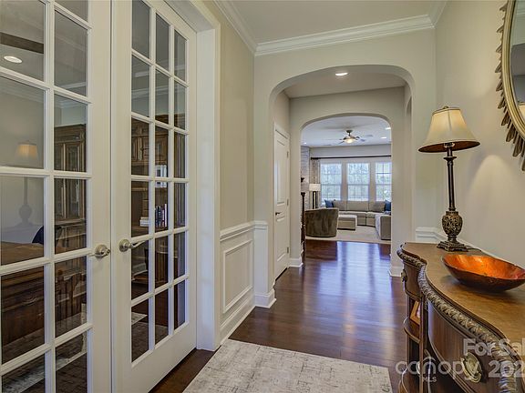 3rd image of 13214 Coyote Creek Ct