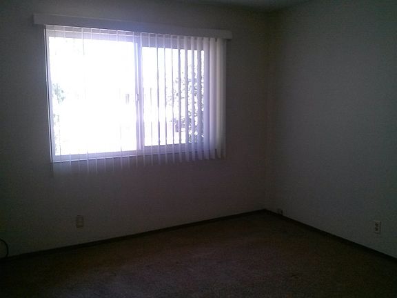 5th image of 3238 Impala Dr APT E