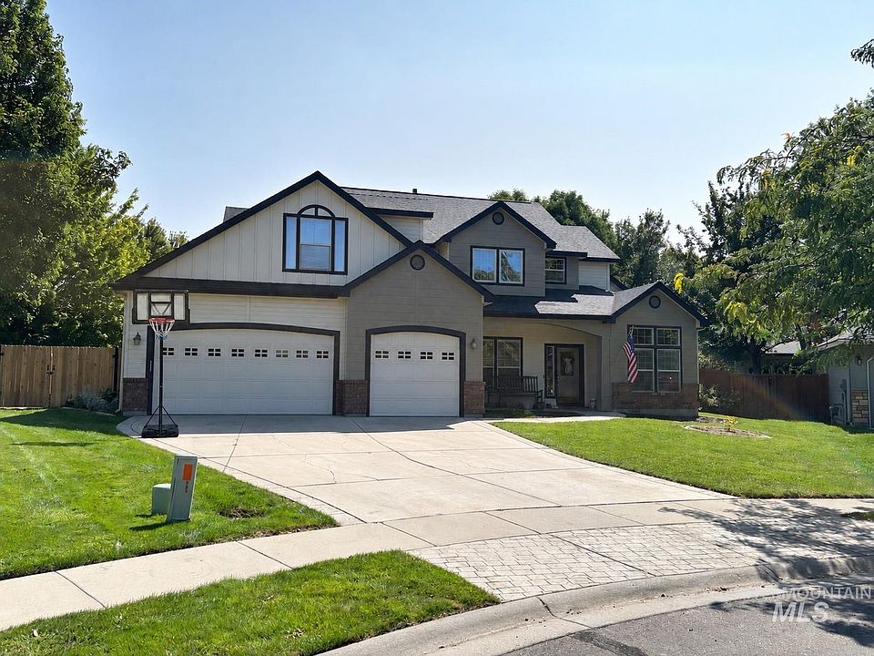 1st image of 327 E Rockingham Dr