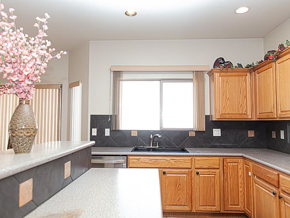 2nd image of 6185 N Placita San Agustin