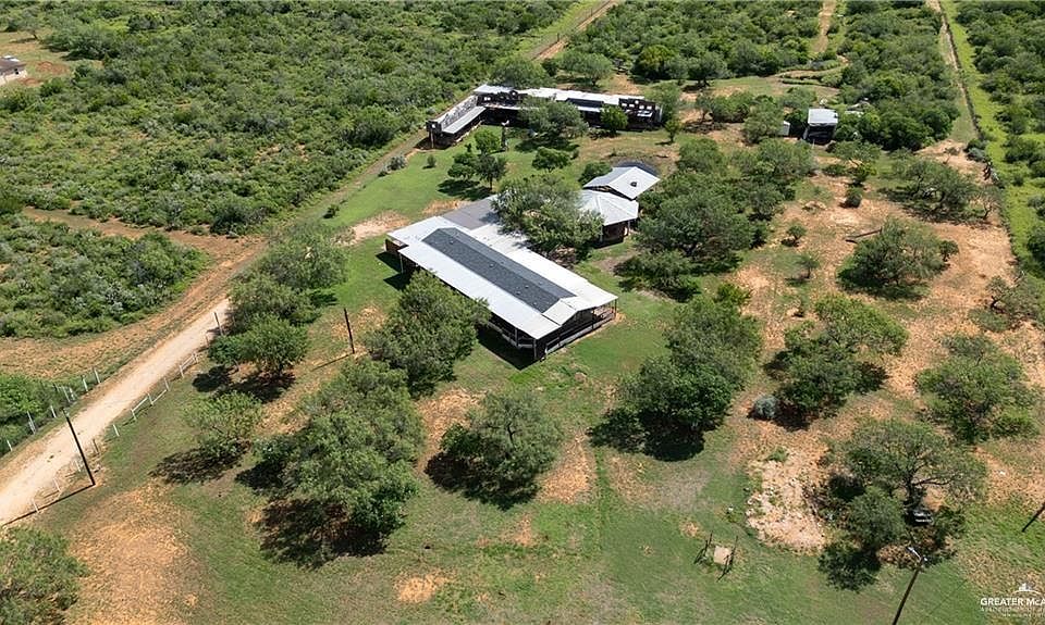 1st image of 220 Delmita Rd