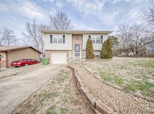 1805 Briarwood Dr, Rolla, MO 65401