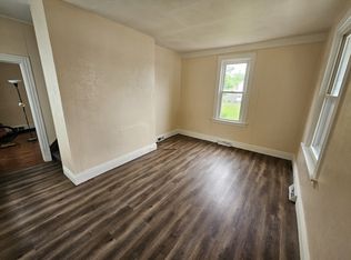 1122 8th Ave, New Brighton, PA 15066