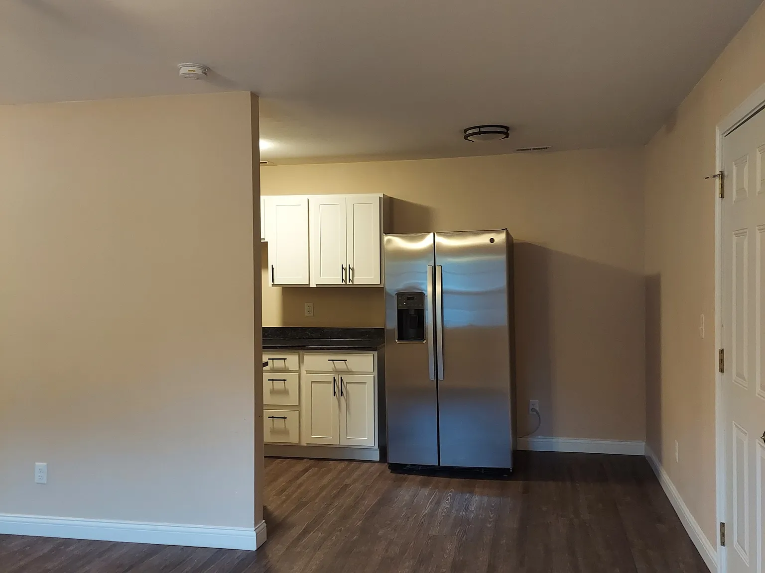 52 Westwood Dr — Photo 4