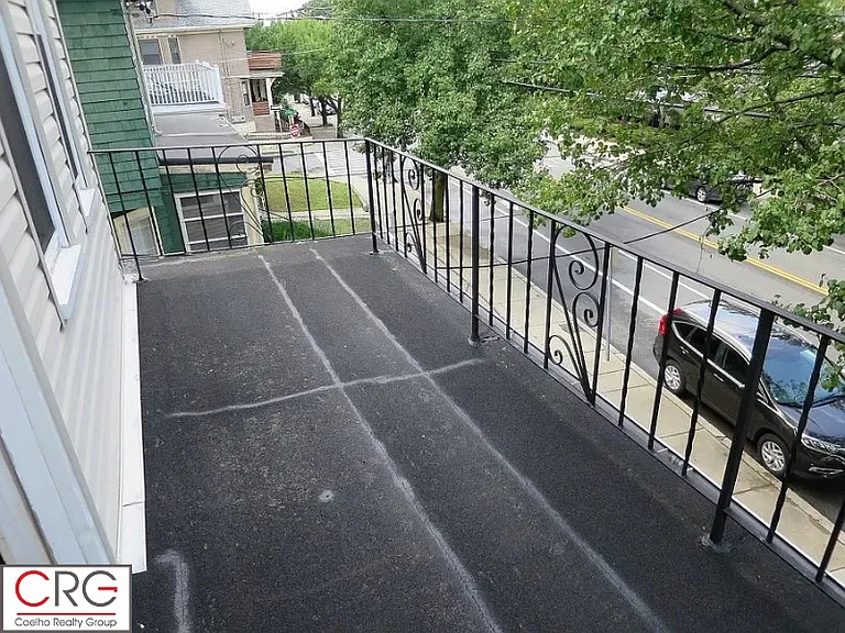 221 Boston Ave #2 — Photo 24